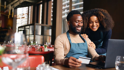 Restaurant owners using credit card online