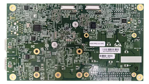 Agilex™ 3 C シリーズ開発キット背面