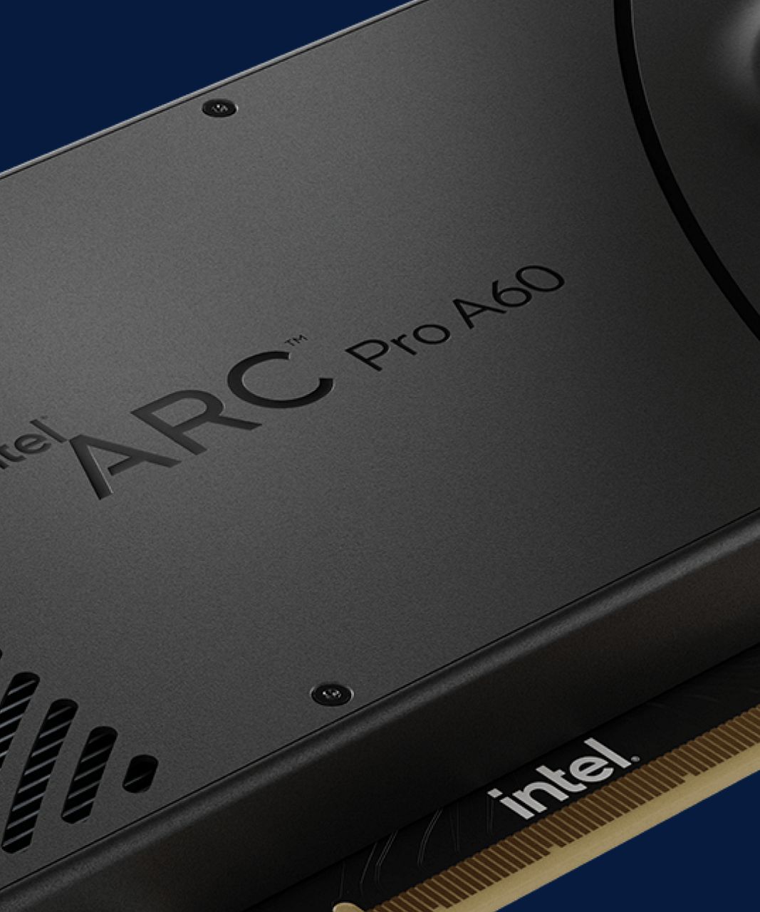 インテル Arc Pro A60 グラフィックス・カードのクローズアップ