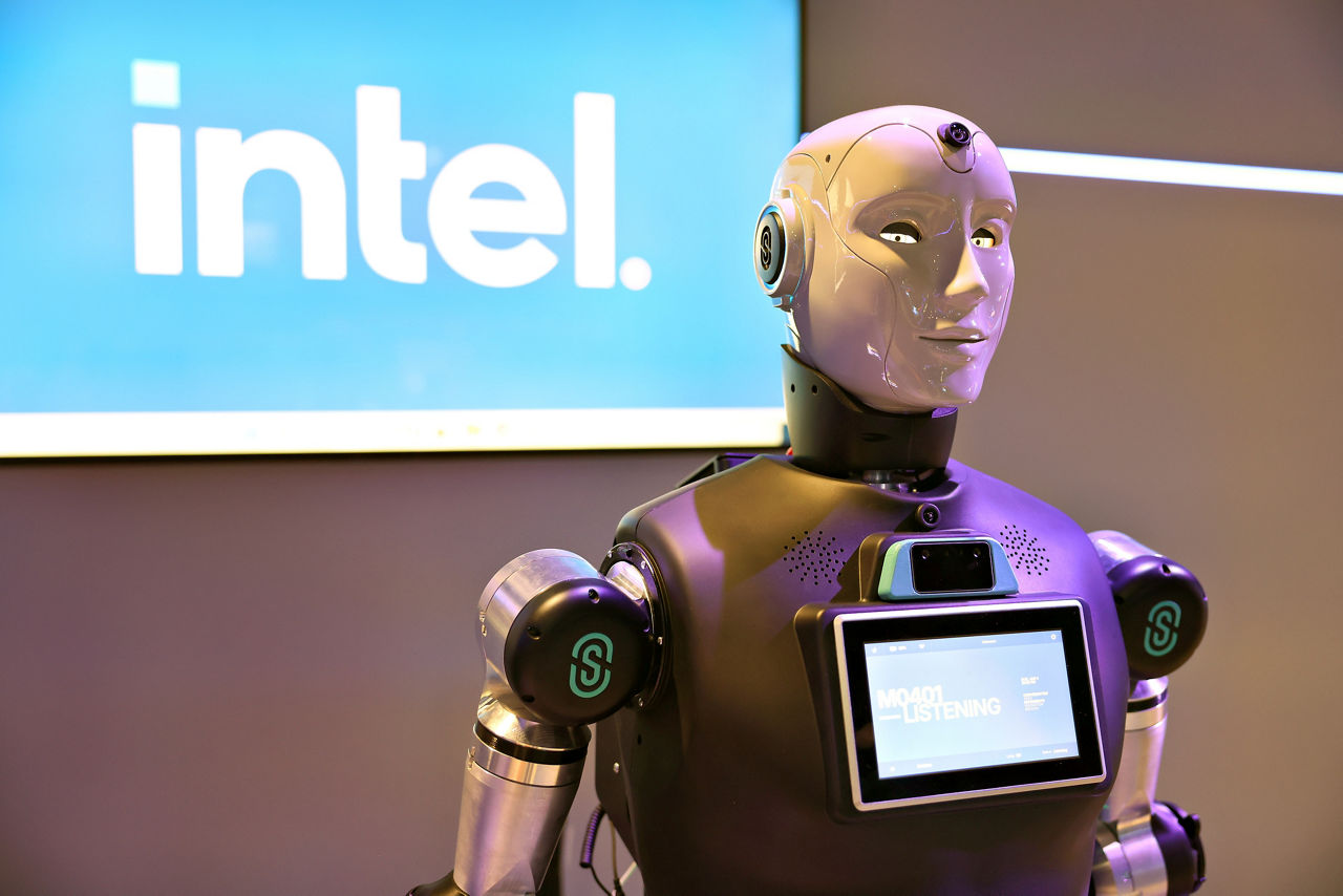 At Intel's Series 3 launch, Intel showed off 9 engaging demos highlighting, gaming, AI, content creation, retail, edge and more – all running on PCs powered by Intel® Core™ Ultra Series 3.