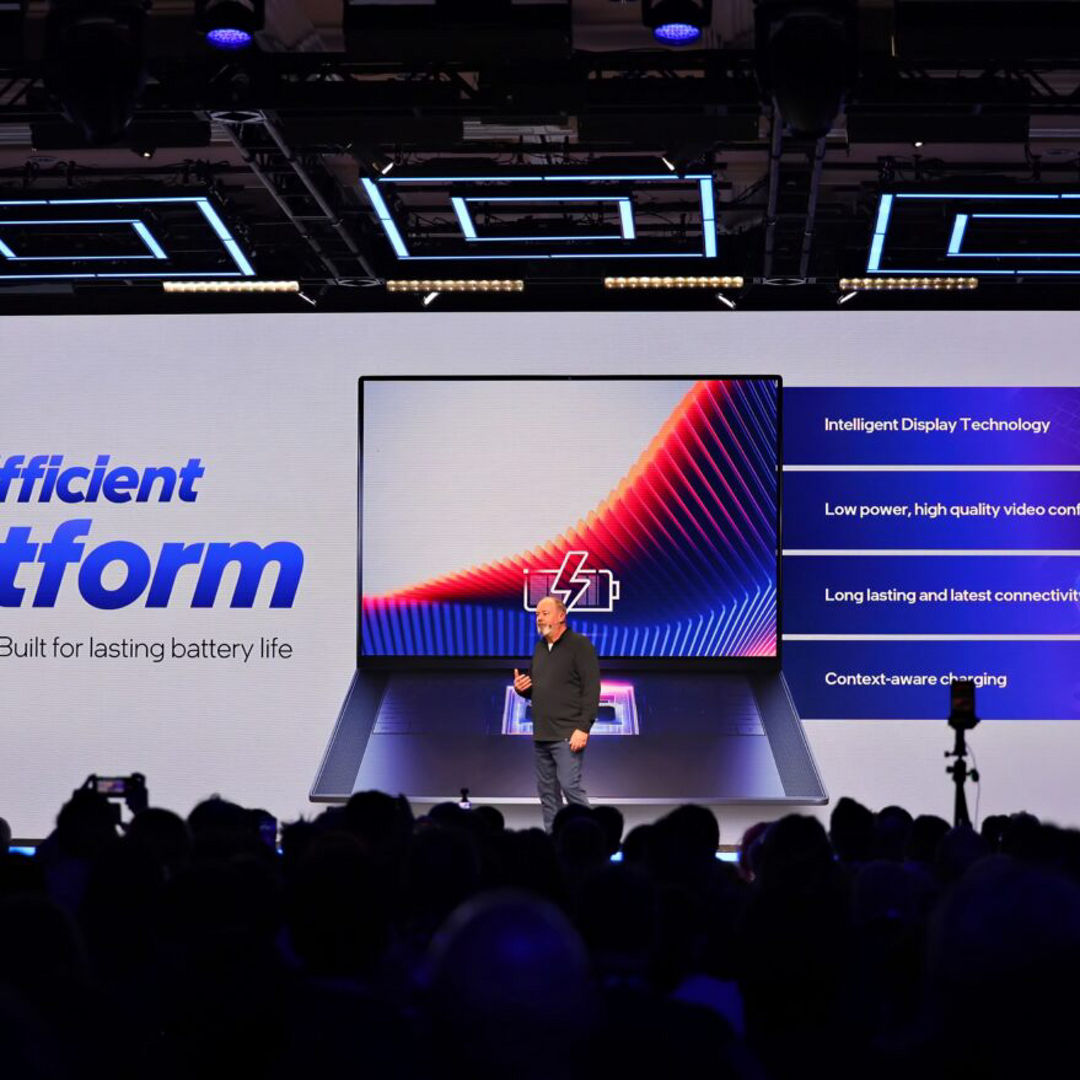 Presenter showing a power-efficient platform slide.