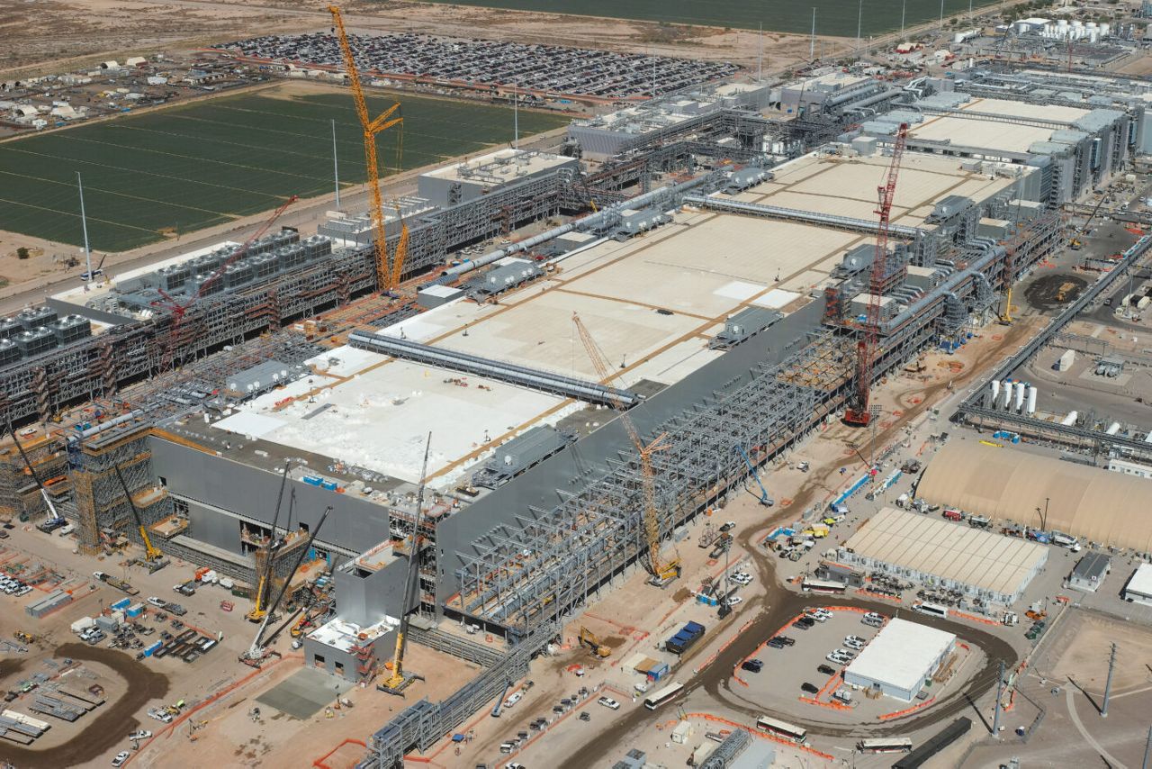Progress continues at Intel’s Ocotillo campus in Chandler, Ari