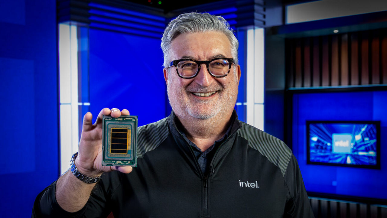 Kevork Kechichian, executive vice president and general manager of the Data Center Group (DCG) with an Intel® Xeon™ 6+ processor (credit: Intel Corporation).
