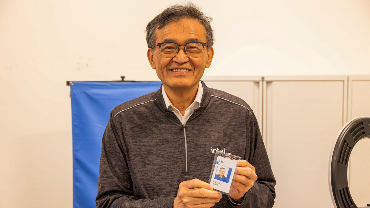 Intel CEO Lip-Bu Tan shows off his new Intel badge at the company’s headquarters in Santa Clara, Calif., on Tuesday, March 18, 2025. Tan, who was named as the company’s ninth CEO on March 12, 2025, spent his first day on the job receiving his badge, meeting employees and talking with the company’s leadership team. (Credit: Intel Corporation)