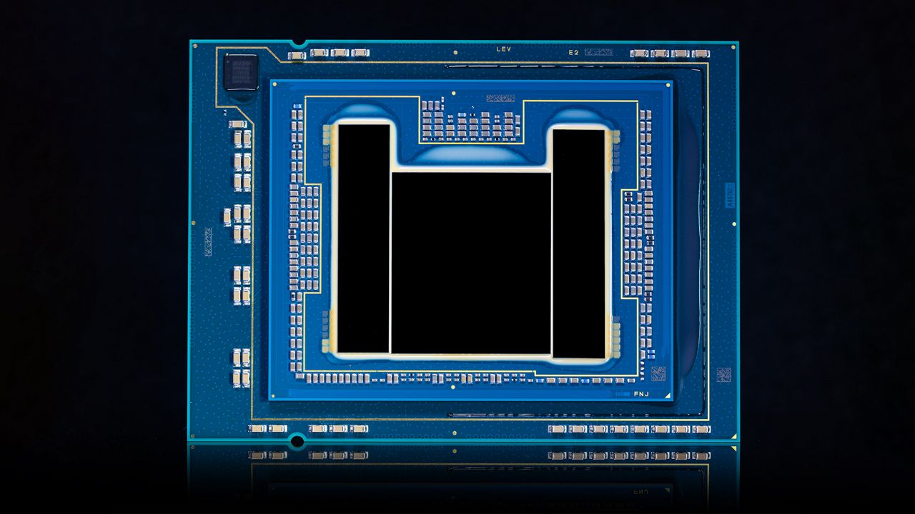 At Computex in Taipei, Taiwan, on June 4, 2024, Intel launched the Intel Xeon 6 processors with Efficient-cores (E-cores), which use less power and occupy less rack space in aging infrastructure compared with earlier generations. These Intel Xeon 6 processors with E-cores free up space for innovative new AI projects. (Credit: Intel Corporation)