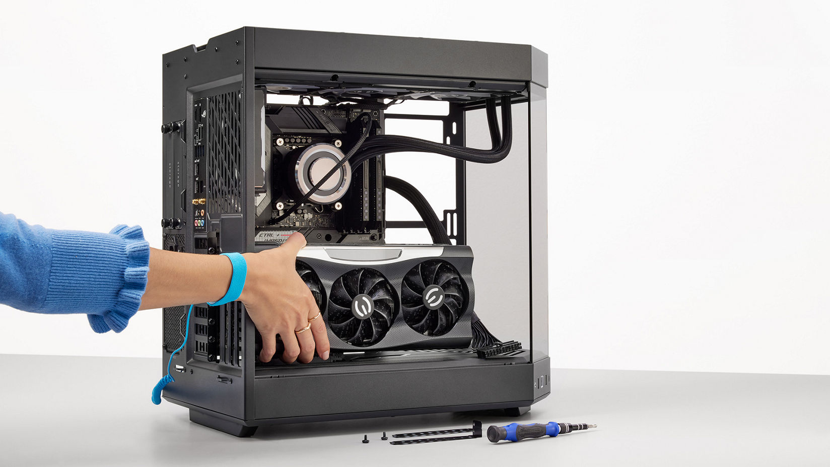 Photo of installing fan